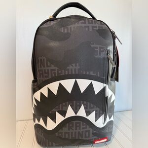 Sprayground Men’s Backpack 🎒 LIMITED EDITION- NEVER PRODUCED AGAIN!!